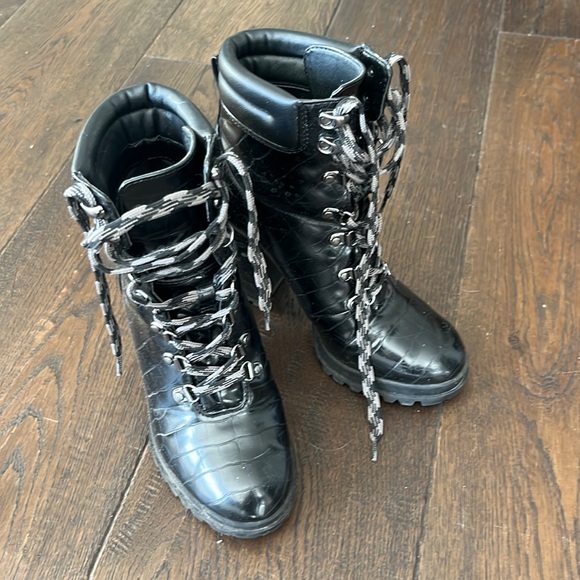 Aldo boots - Picture 1 of 2